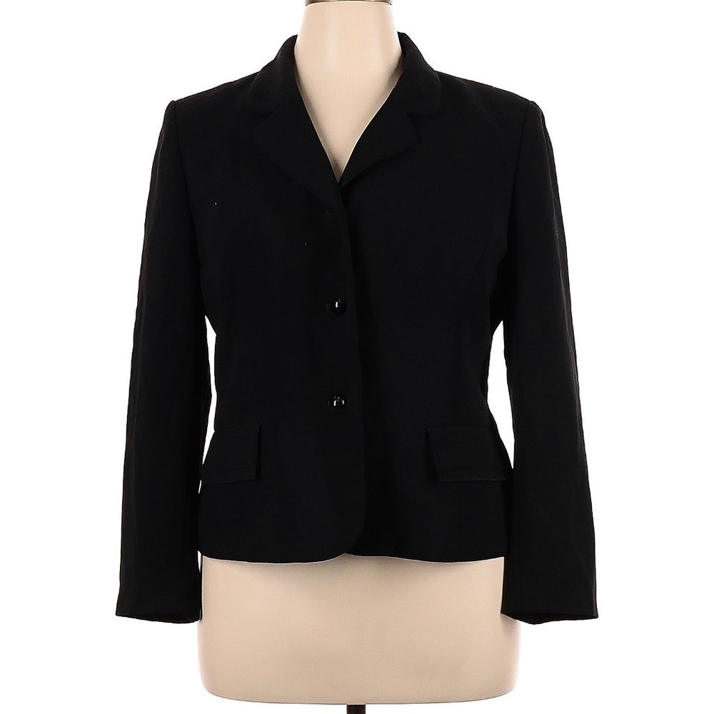 Le Suit Solid Black Blazer, 16P